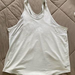 👽3/$30 SALE👽 Nike Dri-Fit Tank Top